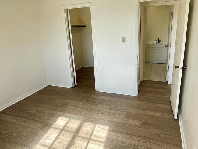 Foto del edificio - 103 W Elk Trl