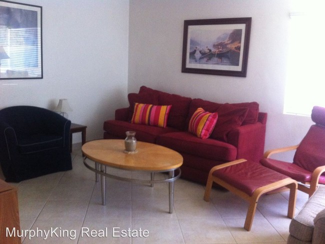 Foto del edificio - 4838 Sandyland Rd