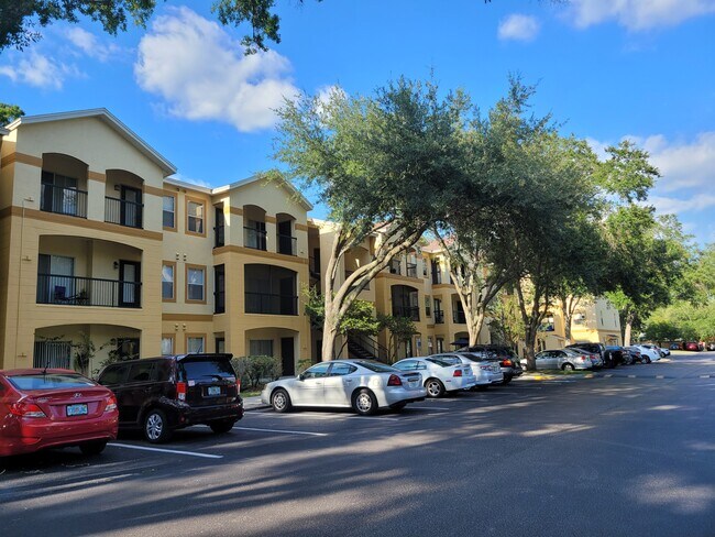 Foto del edificio - 5621 Pinnacle Heights Cir