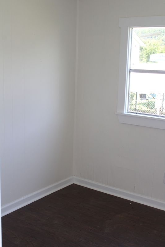 Building Photo - 208 Mountain View Dr