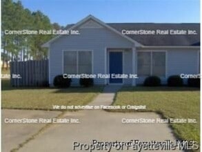 Building Photo - 143 Bahia Ln