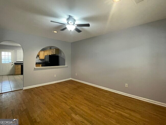 Foto del edificio - 1585 Piedmont Cir NE