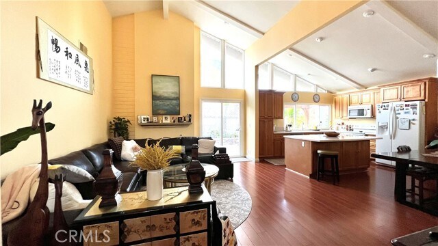 Foto del edificio - 3741 Bates St
