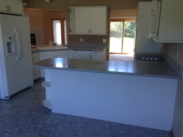Building Photo - 3331 E Normandy Dr