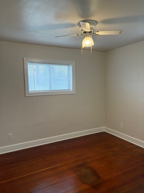 Foto del edificio - 4697 Clark Ave NE