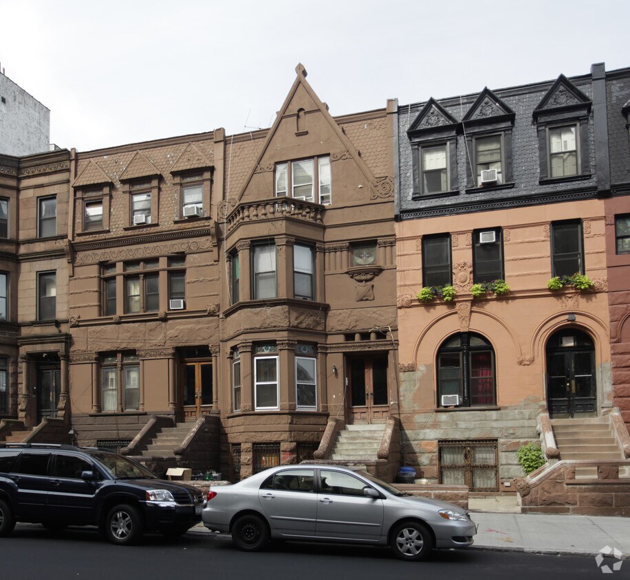 Primary Photo - 128 New York Ave