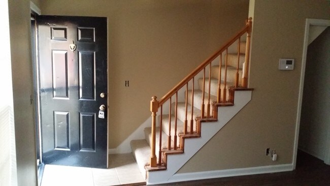 Building Photo - 117 McMurray Cir