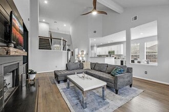 Building Photo - 11103 Canyon Brook Ct