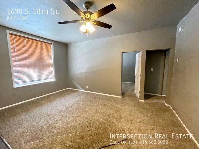 Building Photo - Completely Renovated 2 Bedroom, Steps from...