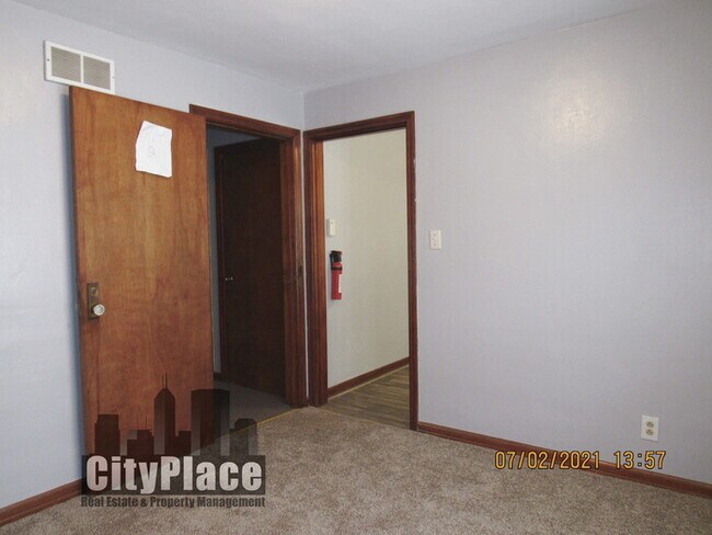 Foto del edificio - 2455 Shelby St. #2, Indpls, IN 46203