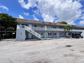 Building Photo - 3265 Griffin Rd