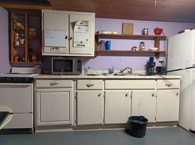 Foto del edificio - 456 Pentecostal Campground Rd