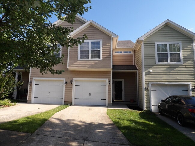 Building Photo - 108 Charleston Ct