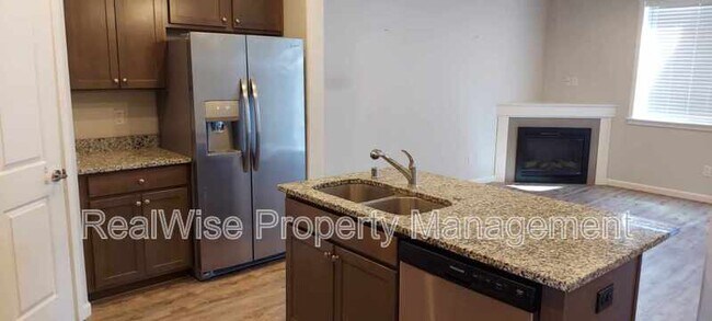 Foto del edificio - 5909 NE 57th Ave