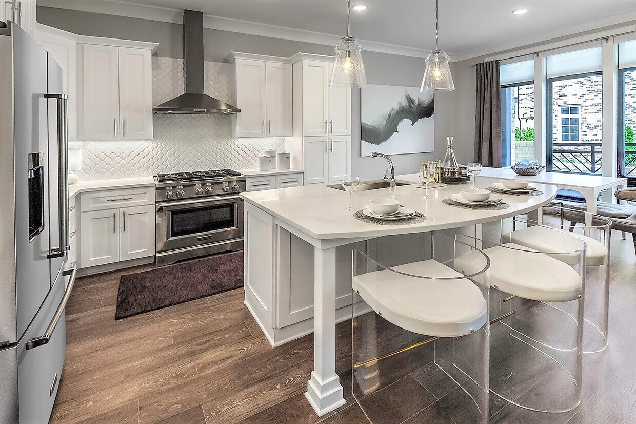 Draper Place Apartments in Charlotte, NC