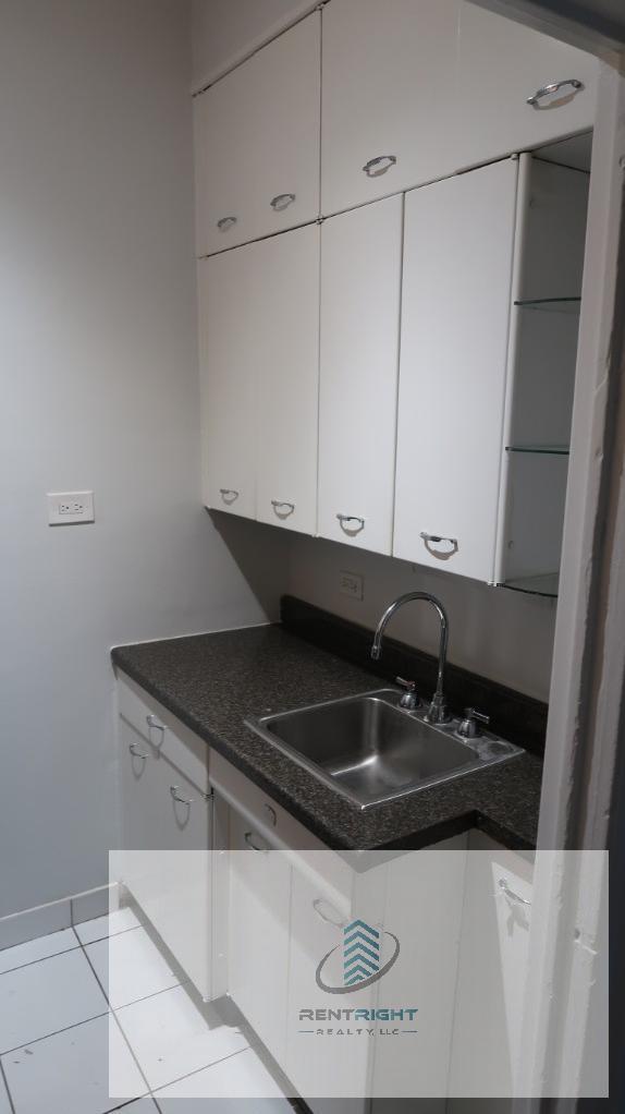 Foto del edificio - 534 W Stratford Pl