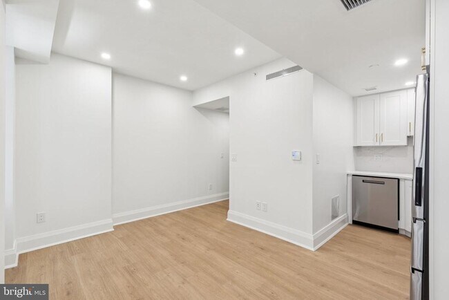 Foto del edificio - 135 S 19th St