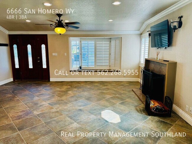 Foto del edificio - Four Bedroom Home with Yard in Buena Park!
