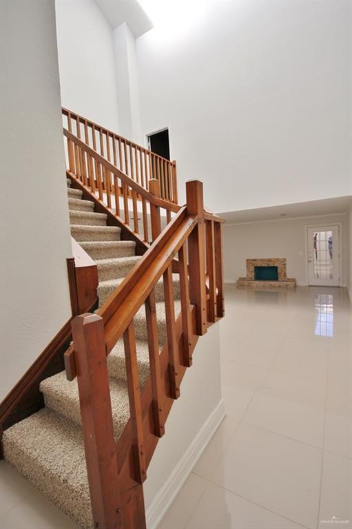 Foto del edificio - 25 Xanthisma Ave