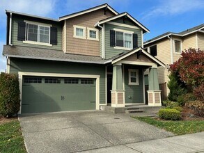 Building Photo - 601 Birchwood Dr SW