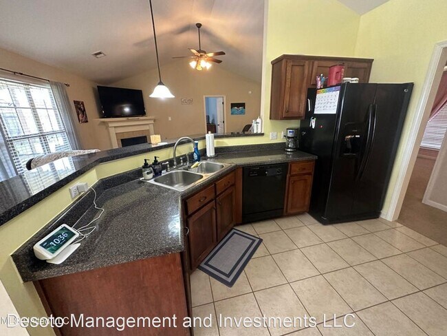 Foto del edificio - 4 br, 2 bath House - 5772 Hunters Chase