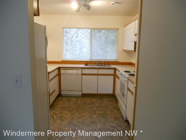 Foto del edificio - 3 br, 2 bath House - 5711 10th Dr. W