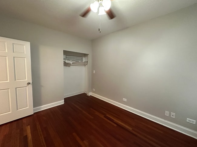 Foto del edificio - 1360 W Estes Ave