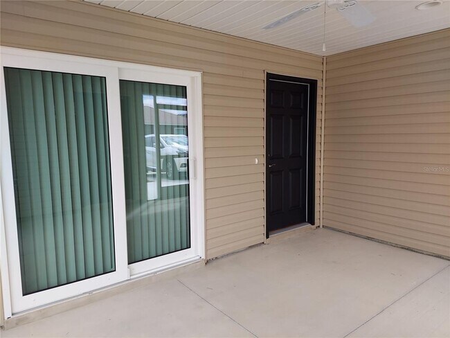 Building Photo - 3263 Sherfinski Ave