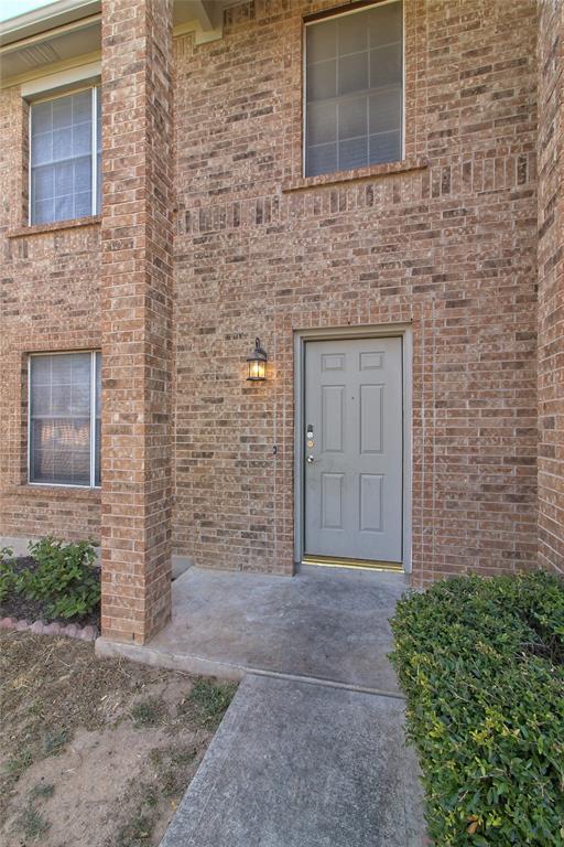 Building Photo - 17604 Wiseman Dr