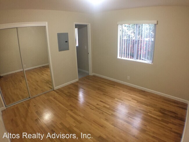 Foto del edificio - 1220 Brookfield Ave