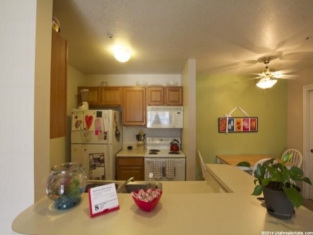 Building Photo - 142 W 1230 N