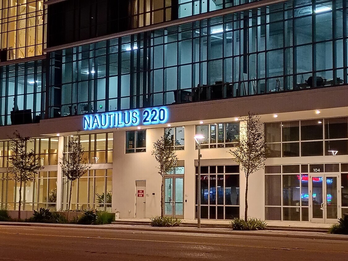 Foto del edificio - Nautilus 823