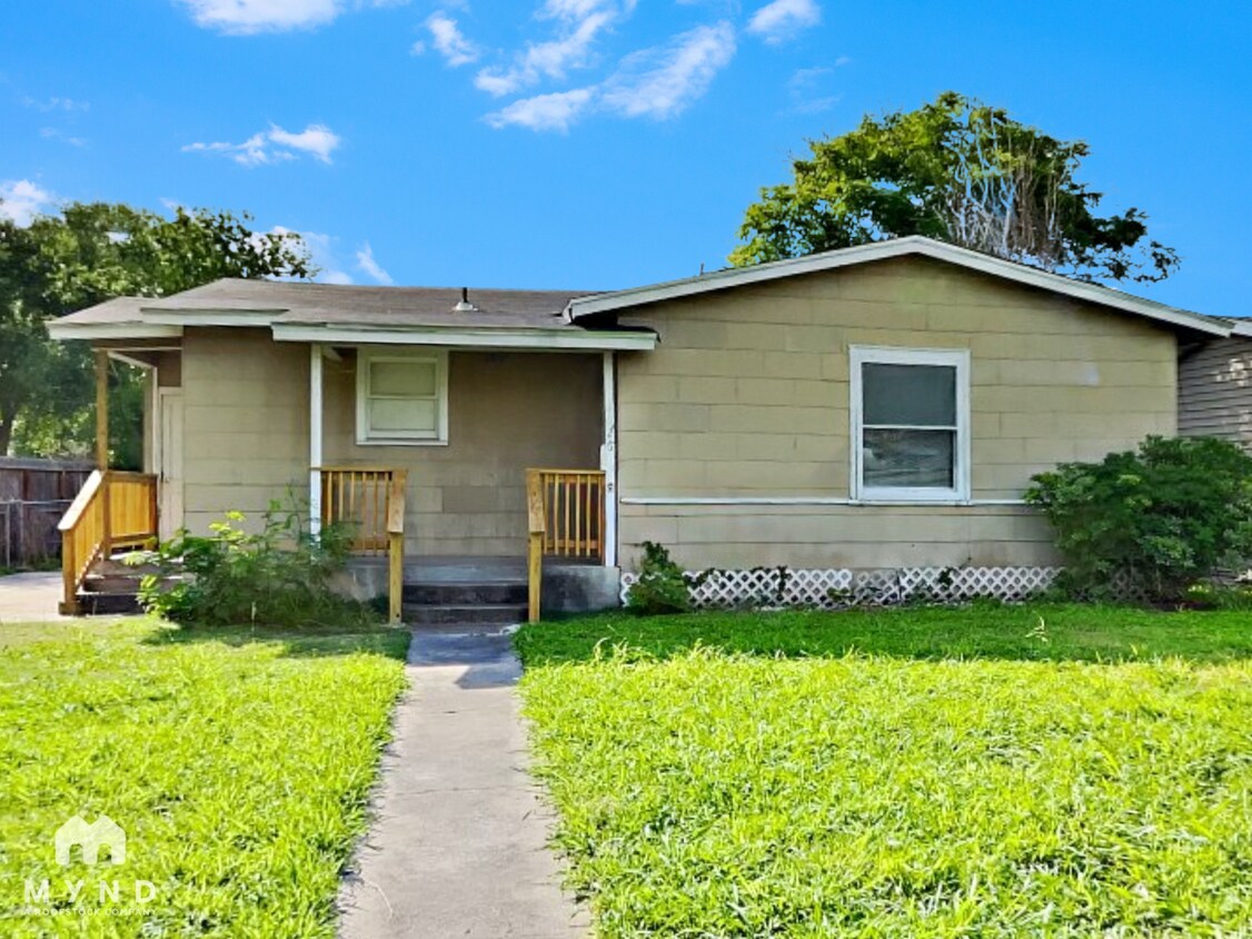 Foto principal - 4926 Anthony St