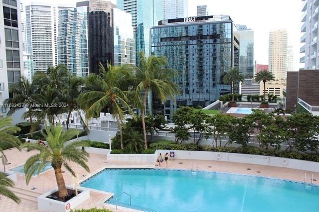 Foto del edificio - 1050 Brickell Ave