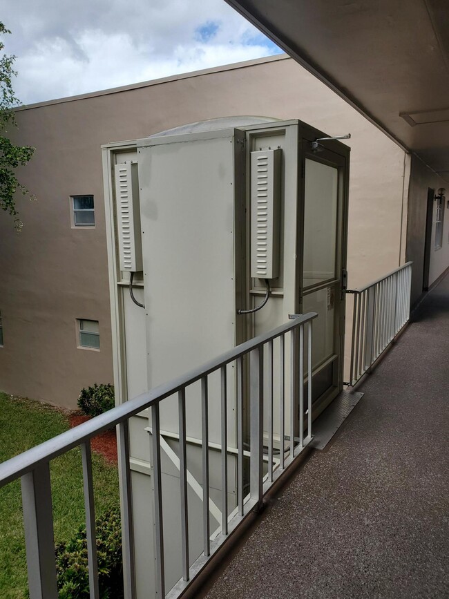 Foto del edificio - 374 Piedmont Trail