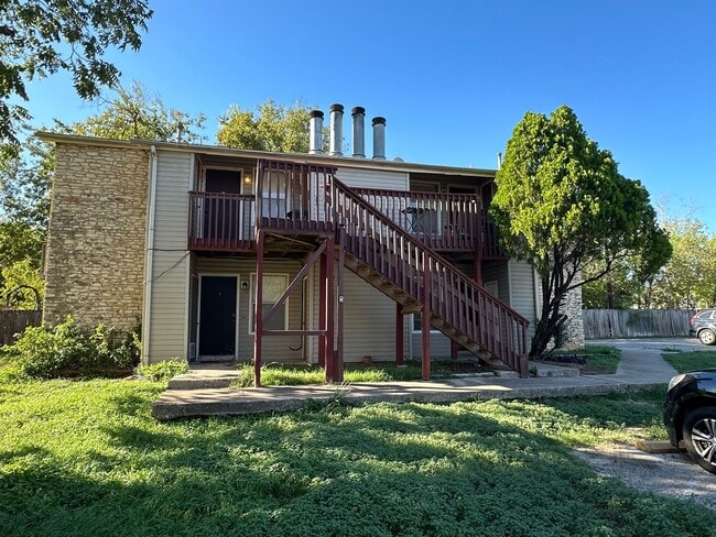 Foto del edificio - 903 Taulbee Ln