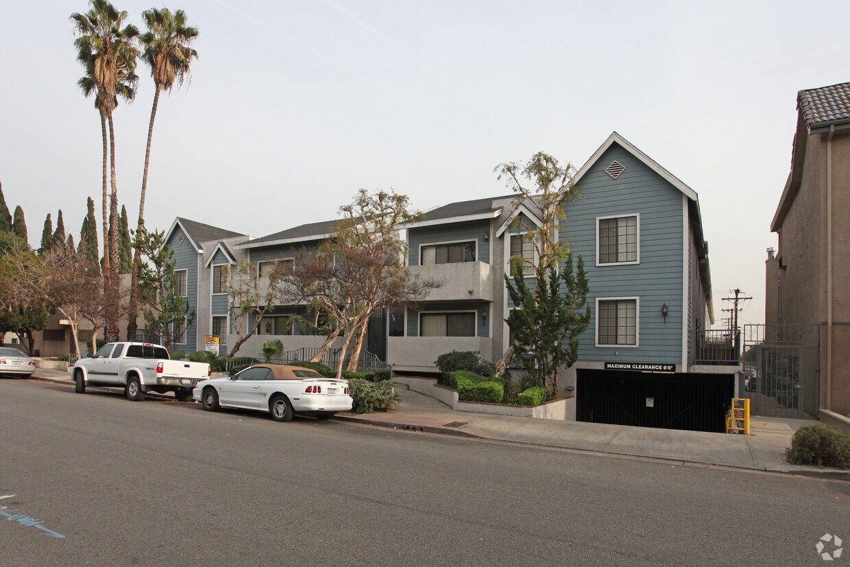 268 West Verdugo 268 W Verdugo Ave Burbank, CA Apartments for Rent