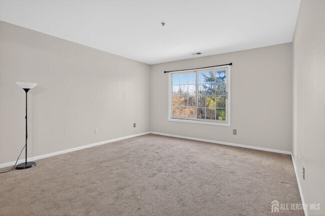 Foto del edificio - 726 Waterford Dr