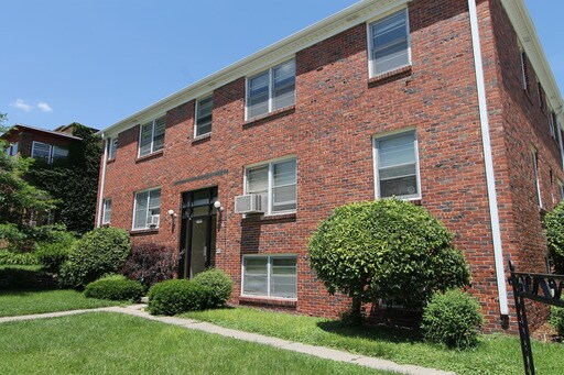 Building Photo - 568 S 33rd St