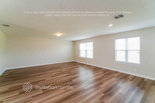 Foto del edificio - 8907 Taylor Grv