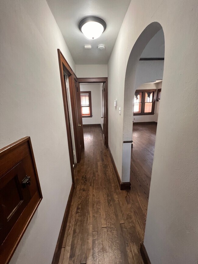 Foto del edificio - 169 S 64th St