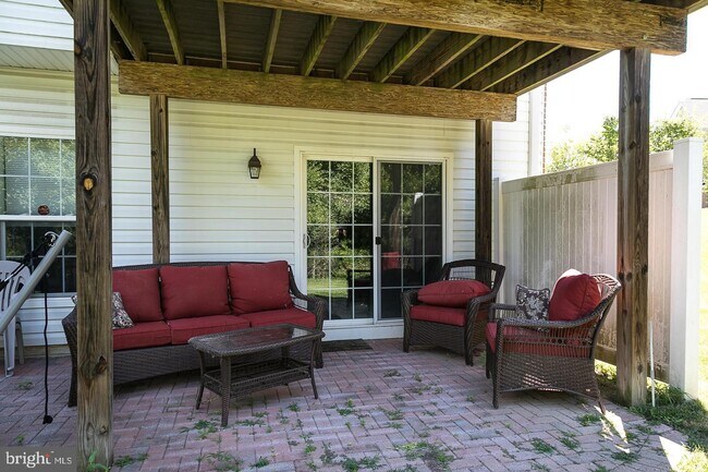 Building Photo - 8505 Young Rivers Ct