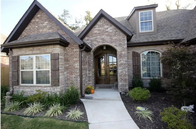 Foto del edificio - 1919 Sicily Ave