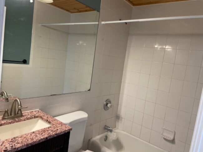 Foto del edificio - 2109 Hillview Rd