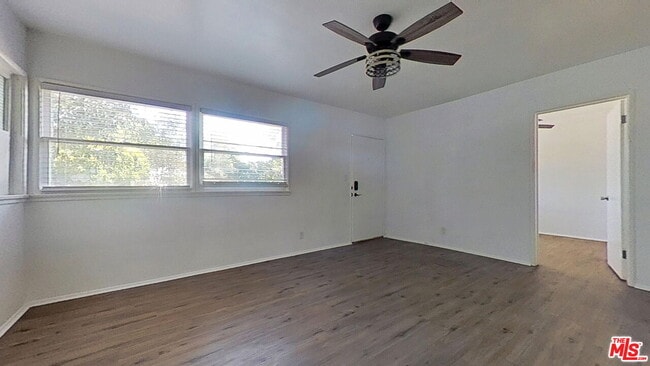 Building Photo - 15544 Romar St