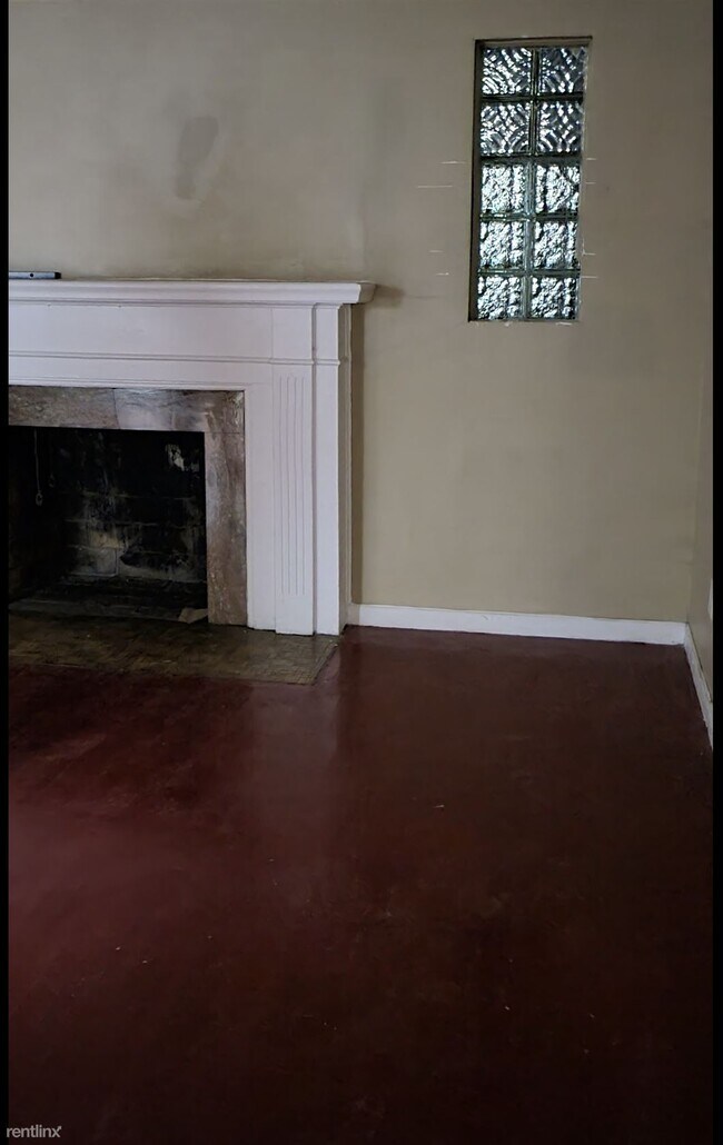 3 br, 1 bath House 9946 E Outer Dr House Rental in Detroit, MI