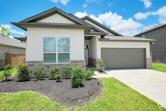 Building Photo - 1210 Scarlet Crk Dr