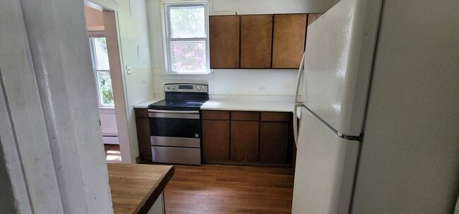 Foto del edificio - Duluth, MN - 4 bed - 2 bath - Single Famil...