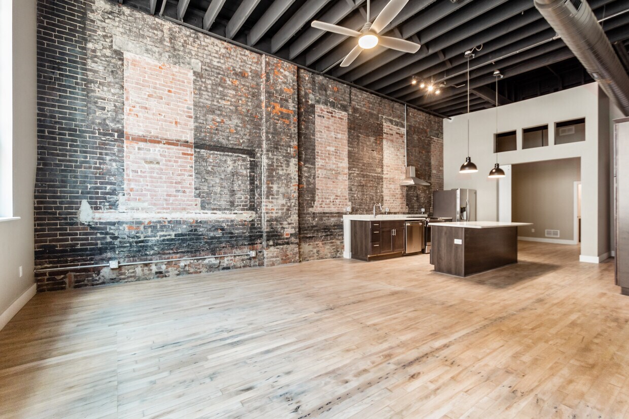 The Lofts at 44 Apartments Columbus, OH