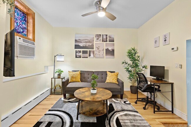Foto del edificio - 137 W 15th St